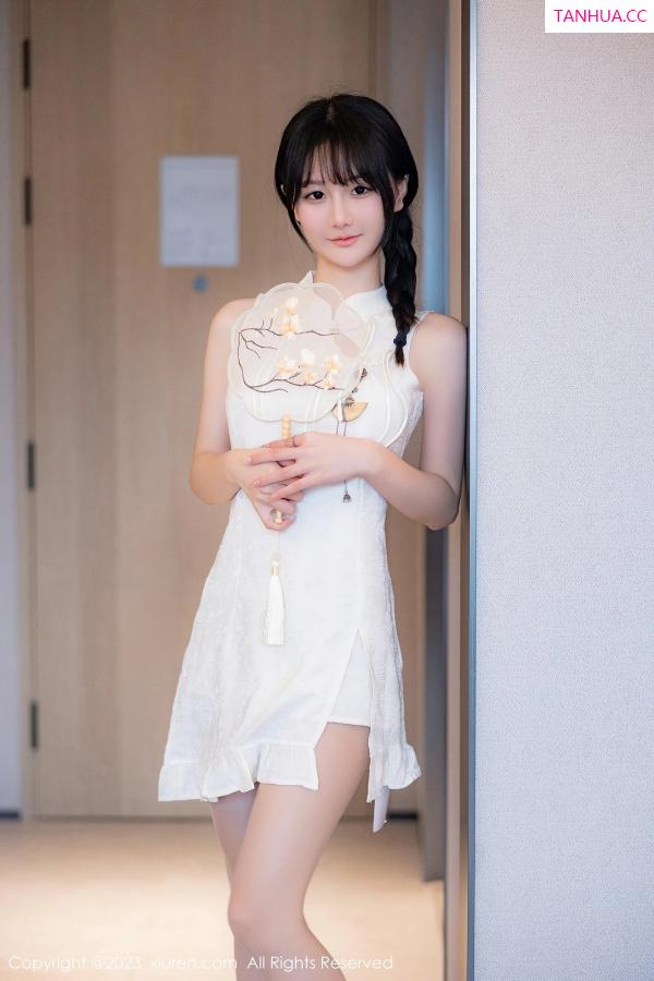   [XiuRen]高清写真图 2023.05.26 No.6813 幼幼 旗袍美腿第6张图片